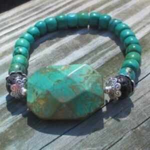 Essential Oil Beaded Bracelet, Lava Stone Bracelet Balancing Energies, Diffuser